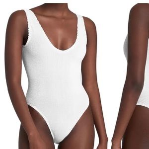 Bond-eye one piece swimsuit